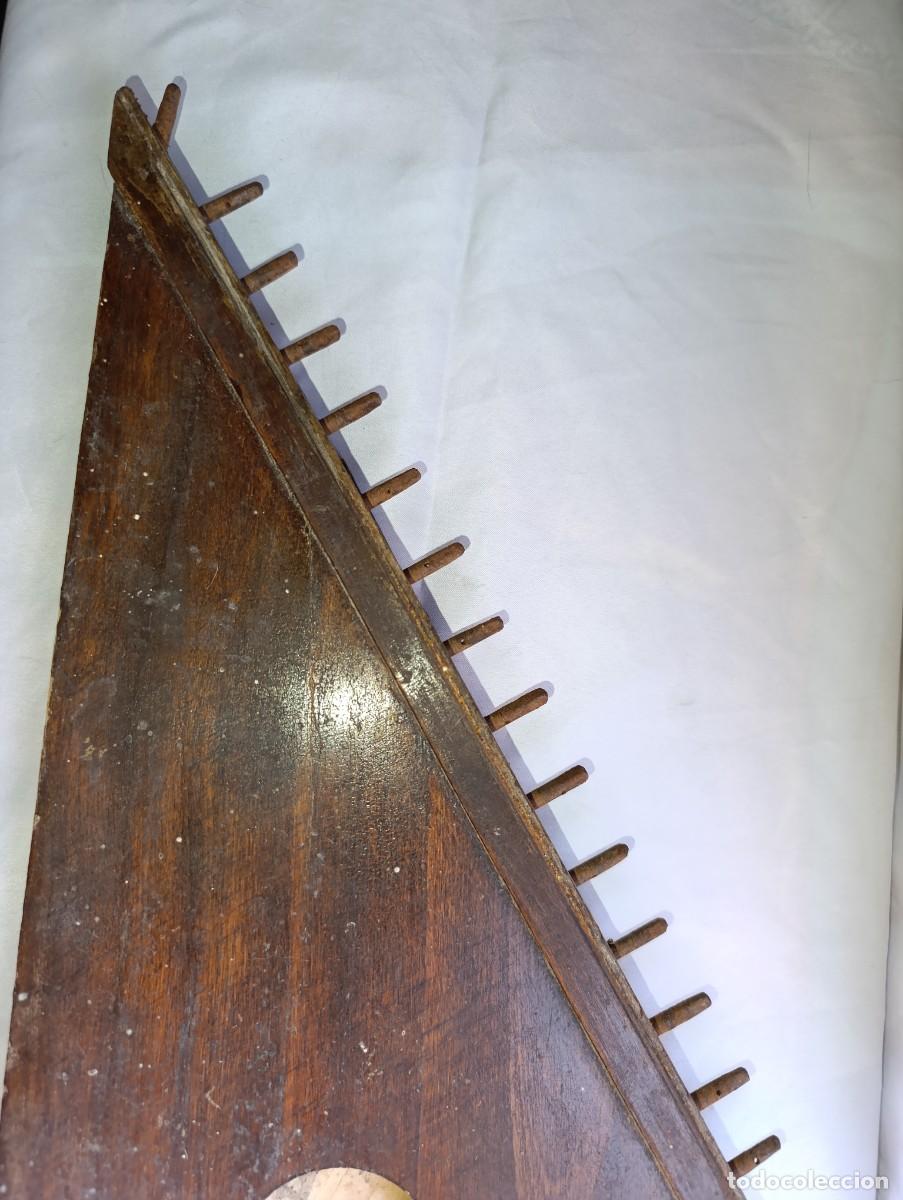 Antig&uuml;edades: Citara de madera de roble - Foto 2