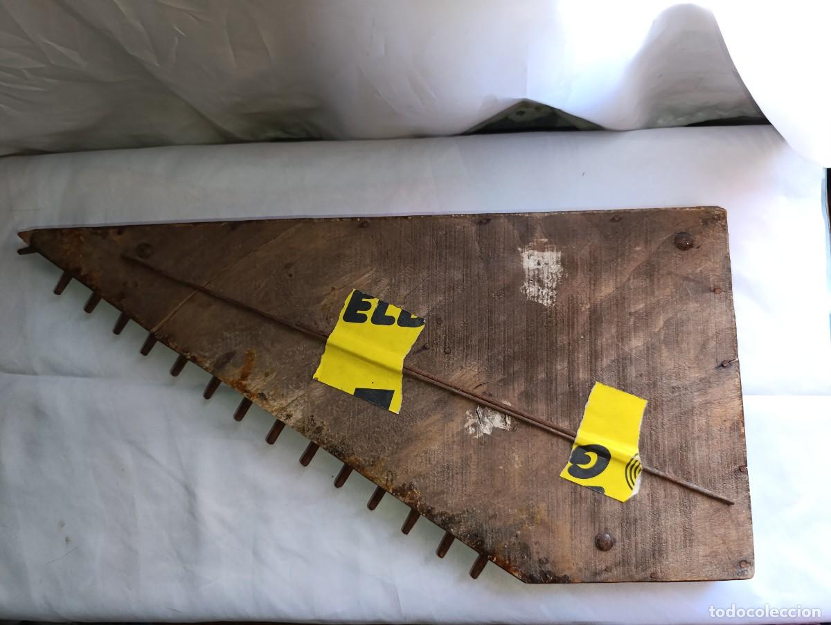 Antig&uuml;edades: Citara de madera de roble - Foto 7