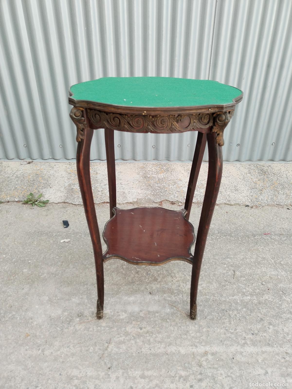 Antig&uuml;edades: mesa auxiliar de madera y bronce - Foto 1