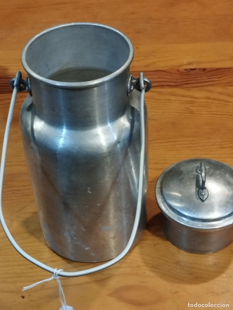 Antig&uuml;edades: LECHERA DE ALUMINIO CON TAPA Y ALAS. - Foto 8