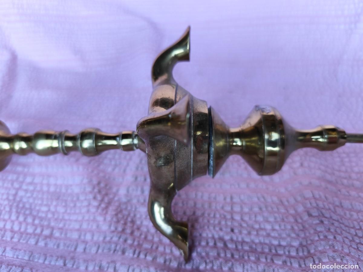 Antig&uuml;edades: QUINQUE LATON APROXIMADO 41 CM - Foto 3