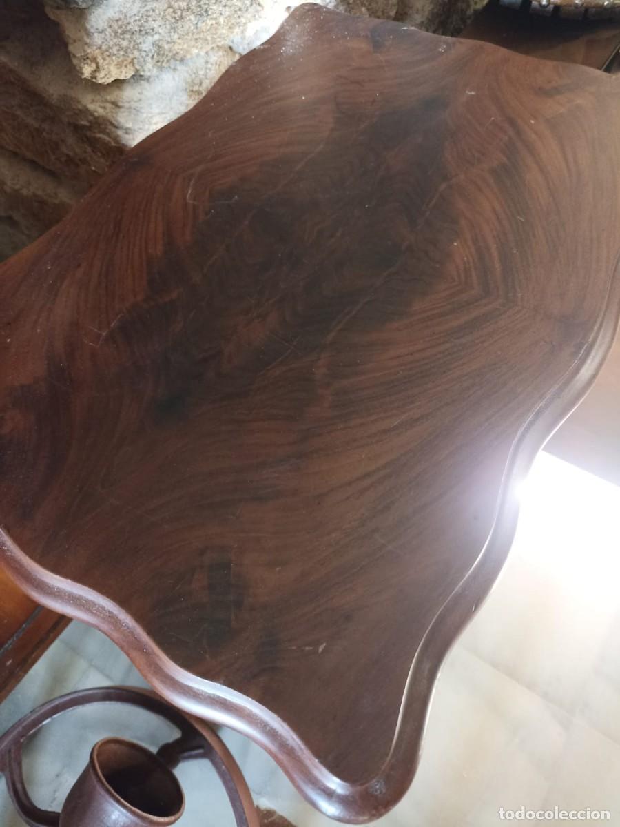 Antig&uuml;edades: Costurero de madera de caoba del S XX Restaurado - Foto 3