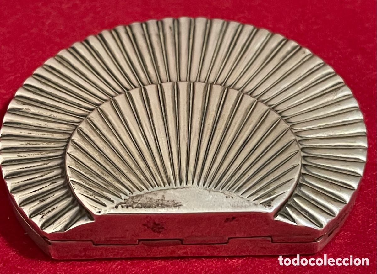 Antig&uuml;edades: Preciosa polvera, de &eacute;poca Art Deco, en plata de ley. - Foto 5