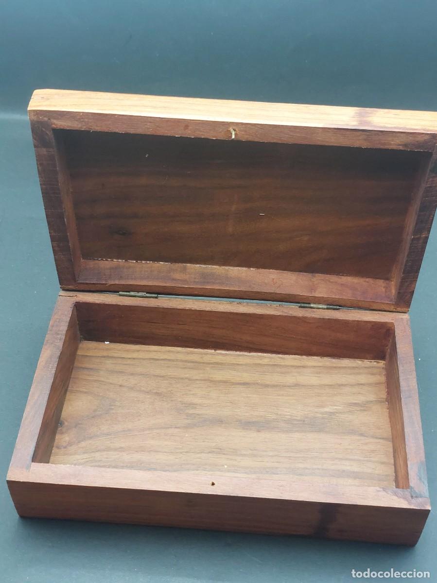 Antig&uuml;edades: CAJA DE MADERA CON INCRUSTACI&Oacute;N - Foto 6