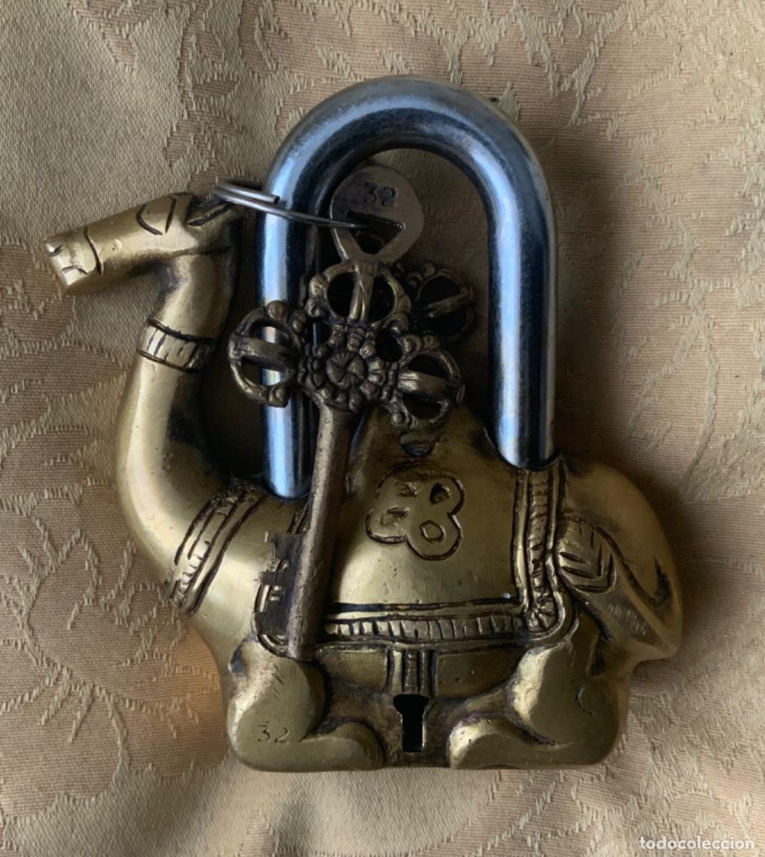 Antig&uuml;edades: CANDADO DE BRONCE CAMELLO SULTANATO DE OMAN - Foto 11