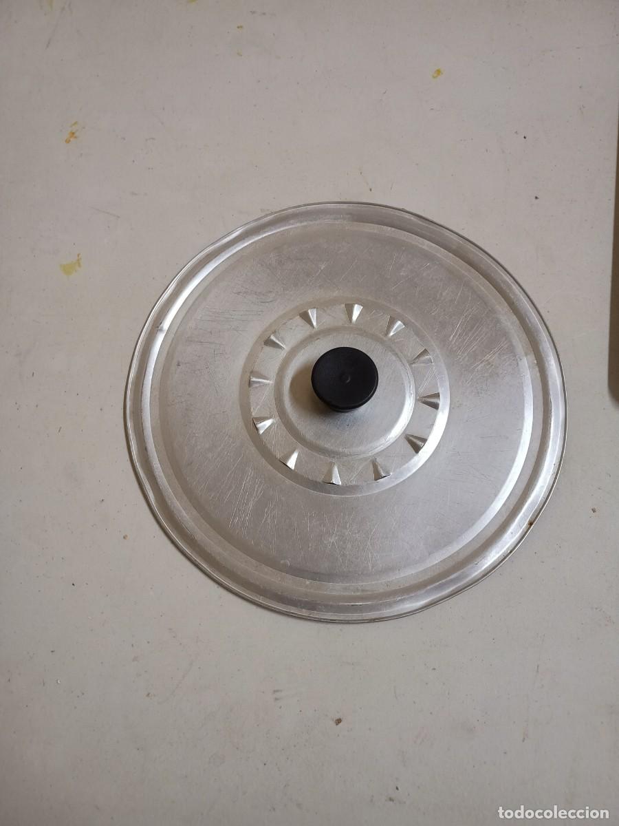 Antig&uuml;edades: Tapa de Aluminio antisalpicaduras - Foto 1