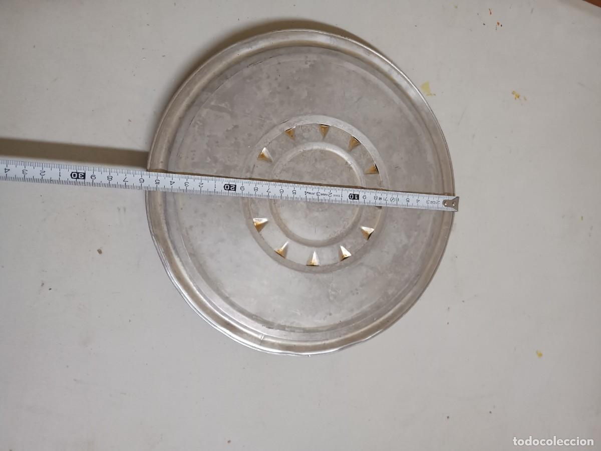 Antig&uuml;edades: Tapa de Aluminio antisalpicaduras - Foto 2