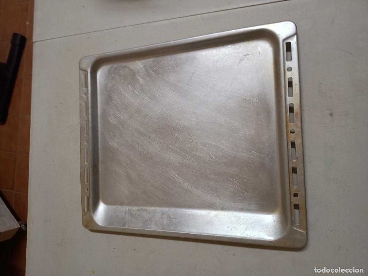 Antig&uuml;edades: Bandeja de Horno Aluminio - Foto 1