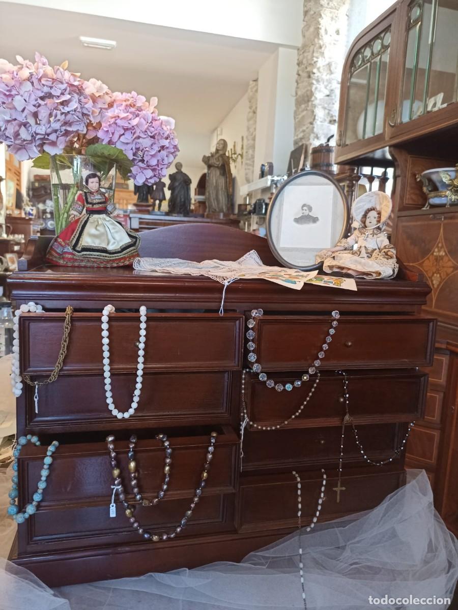Antig&uuml;edades: Mueble con cajones para guardado - Foto 1