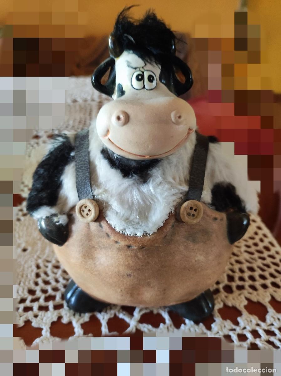 Antig&uuml;edades: Hucha vaca original vintage - Foto 1
