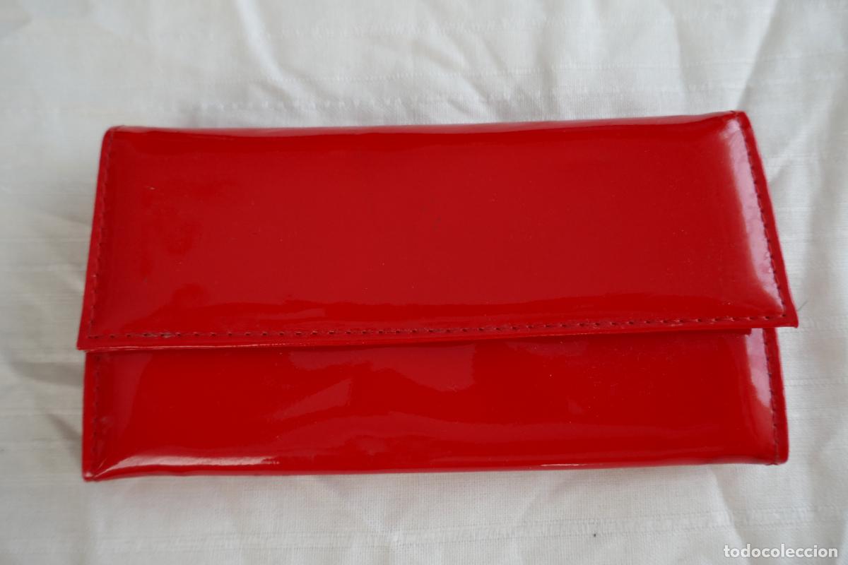 Antig&uuml;edades: CARTERA LOR&Aacute;L PAR&Iacute;S DE COLOR ROJO. - Foto 2