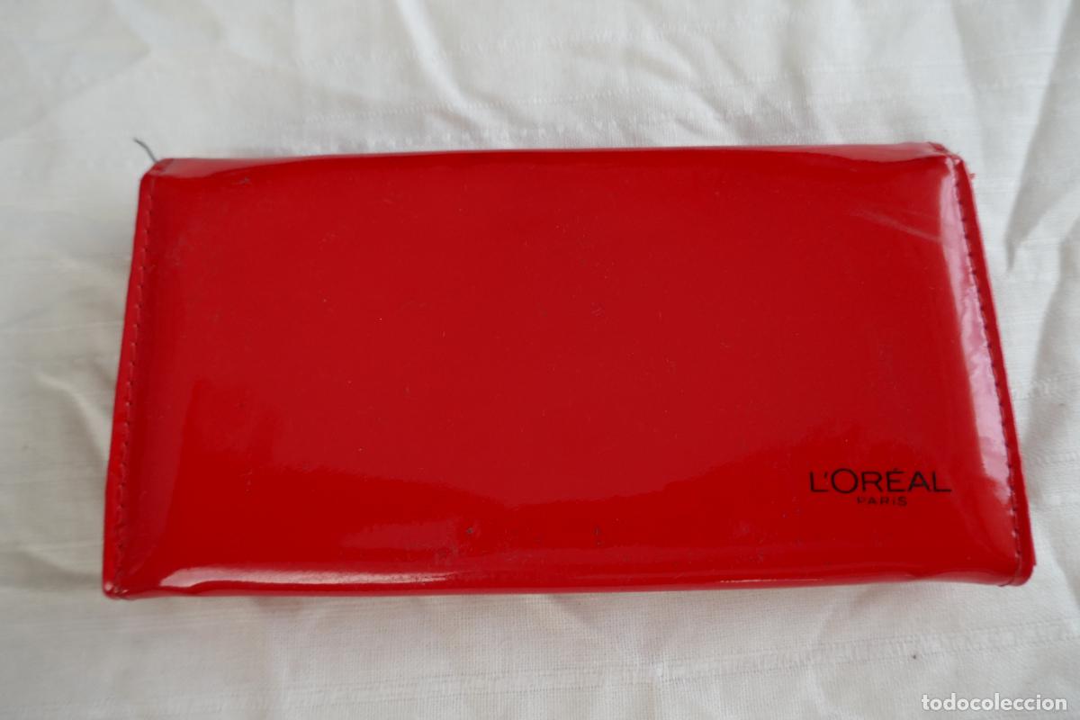 Antig&uuml;edades: CARTERA LOR&Aacute;L PAR&Iacute;S DE COLOR ROJO. - Foto 1