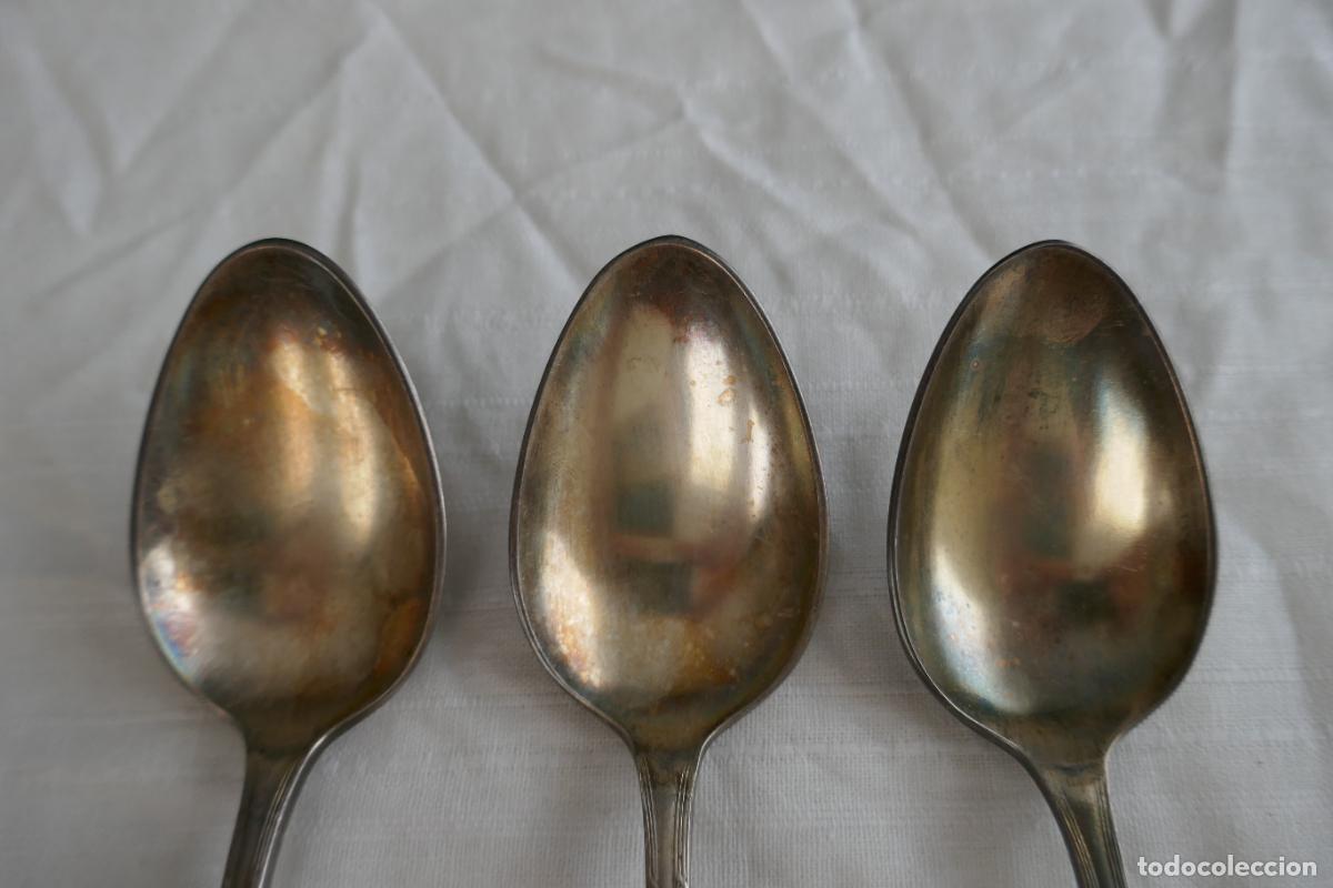 Antig&uuml;edades: LOTE DE 3 CUCHARAS SOPERAS PLATEADAS. - Foto 2