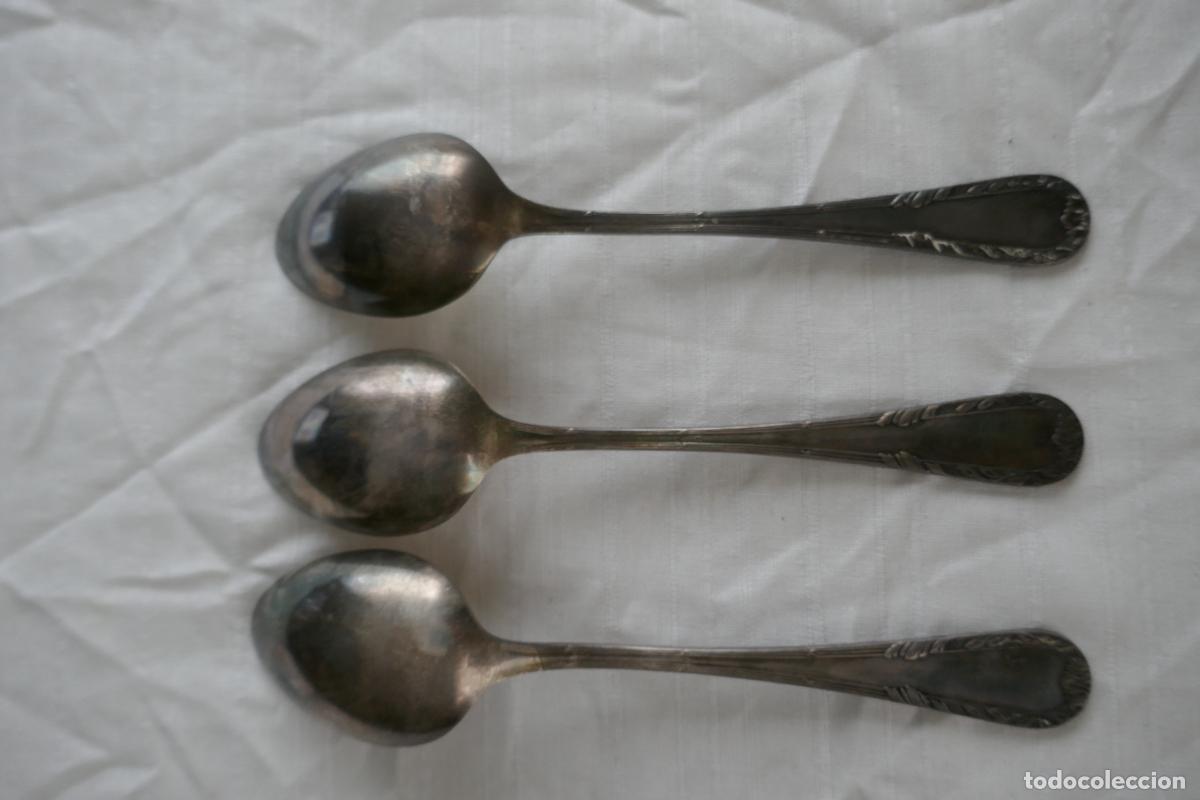 Antig&uuml;edades: LOTE DE 3 CUCHARAS SOPERAS PLATEADAS. - Foto 10