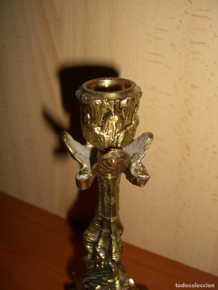 Antig&uuml;edades: CANDELERO DE BRONCE DORADO - Foto 2
