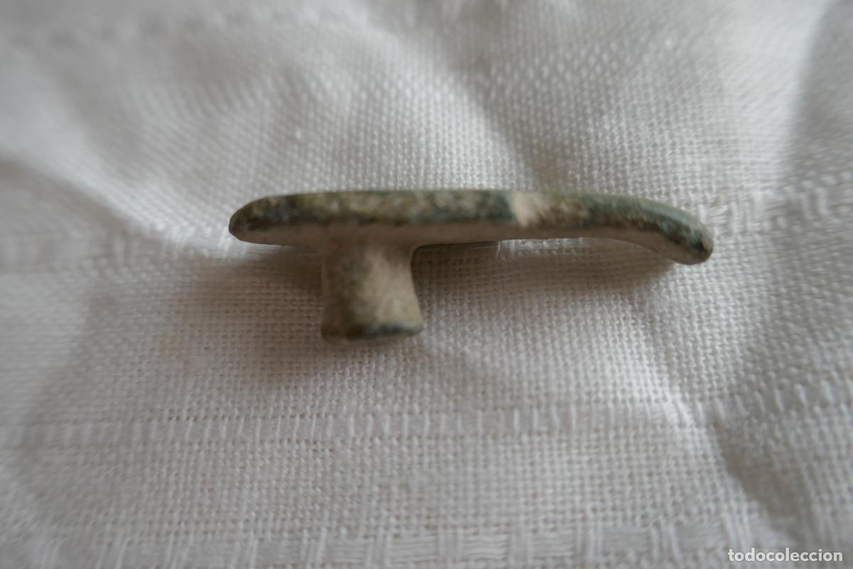Antig&uuml;edades: Hebilla Visigoda de Bronce - 3,6 cm - Foto 3