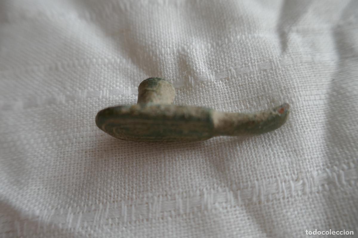 Antig&uuml;edades: Hebilla Visigoda de Bronce - 3,6 cm - Foto 4