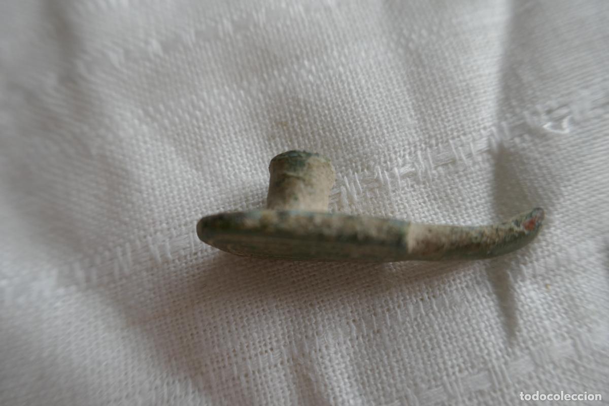 Antig&uuml;edades: Hebilla Visigoda de Bronce - 3,6 cm - Foto 8