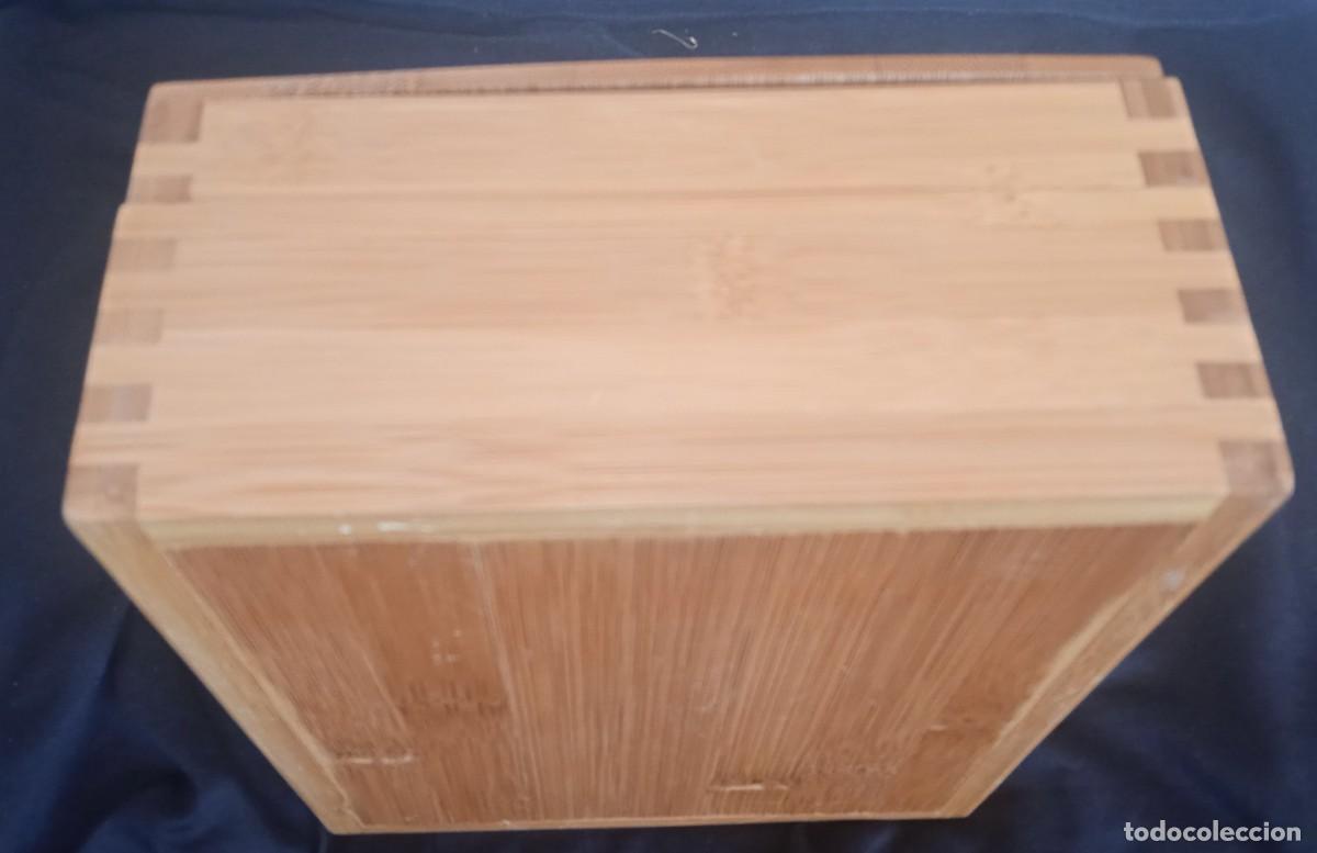 Antig&uuml;edades: Caja madera Clarins. - Foto 3