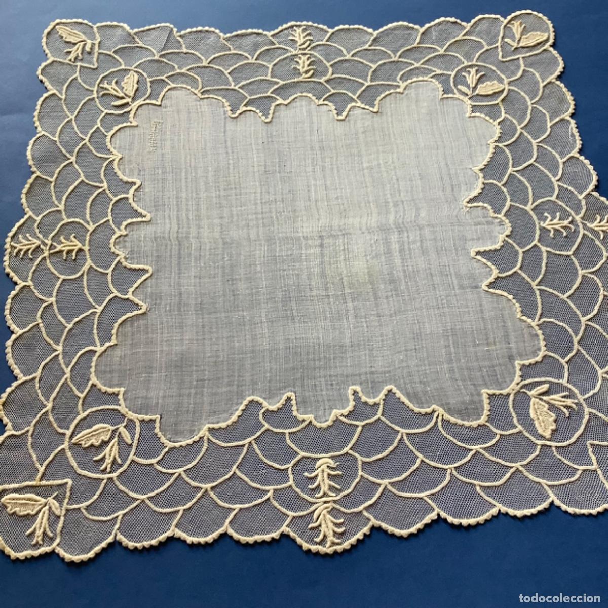 Oggetti Antichi: Pa&ntilde;uelo antiguo con encaje de tulle bordado 38 cm