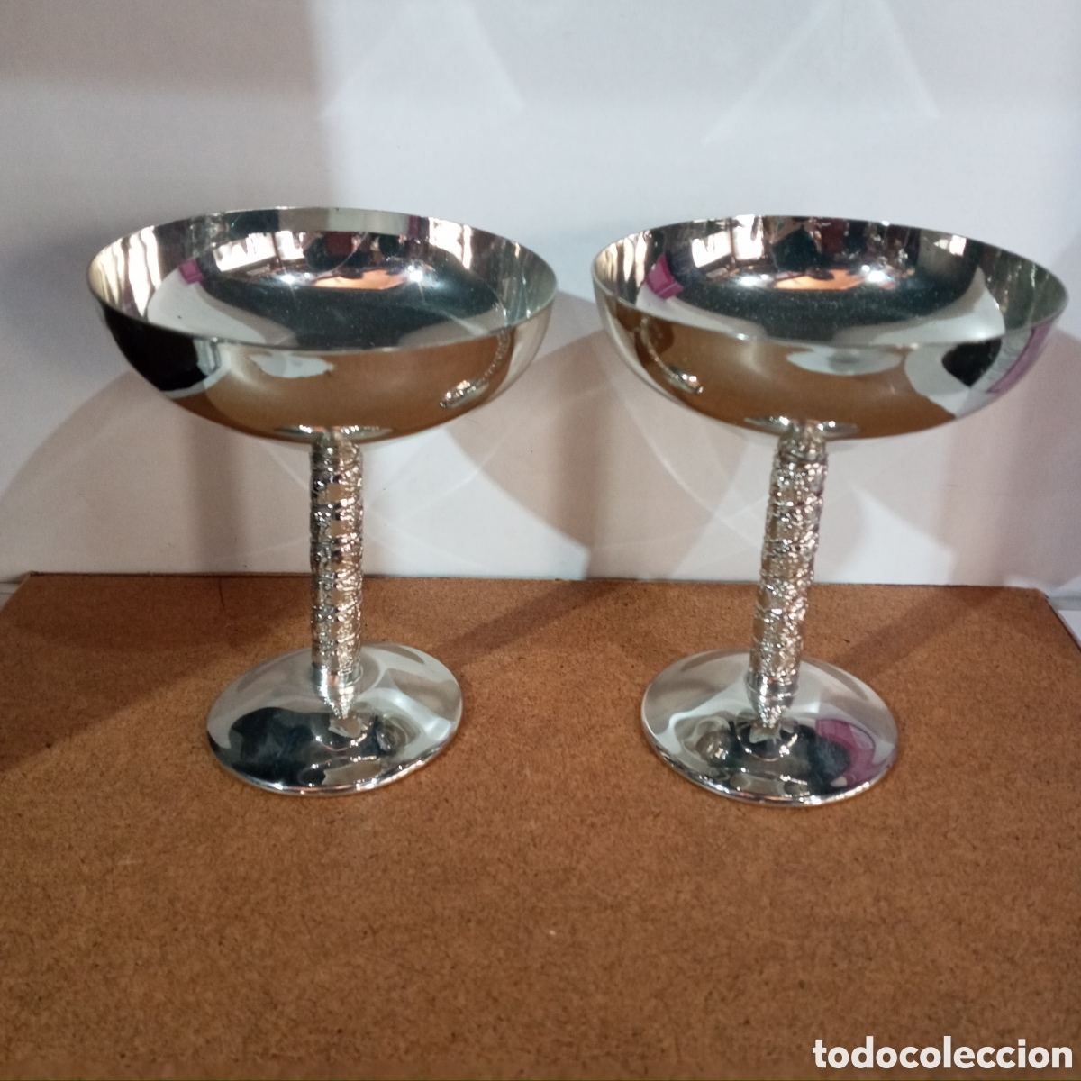 Antig&uuml;edades: COPAS CALIZ PLATEADAS - Foto 1