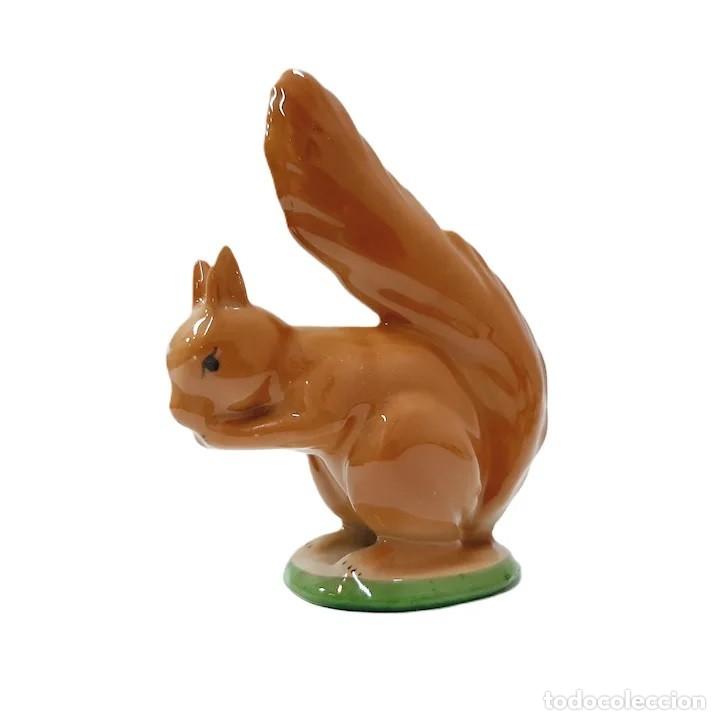 Antig&uuml;edades: Charming ceramic squirrel figurine(4.2) - Foto 2