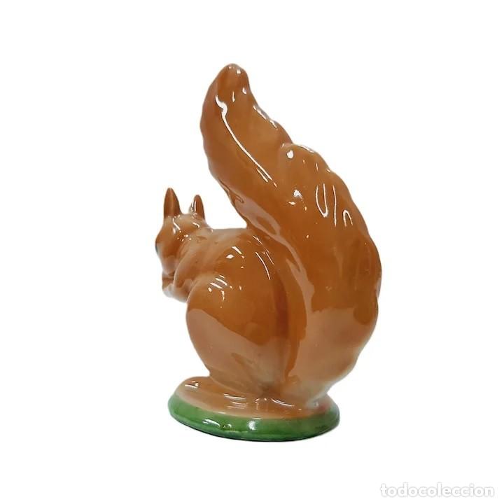 Antig&uuml;edades: Charming ceramic squirrel figurine(4.2) - Foto 5