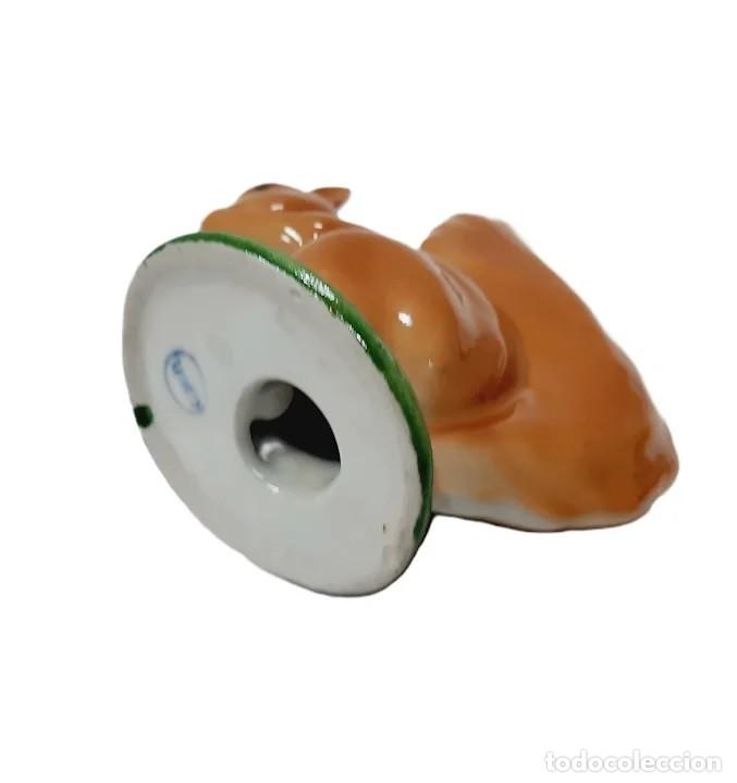 Antig&uuml;edades: Charming ceramic squirrel figurine(4.2) - Foto 7