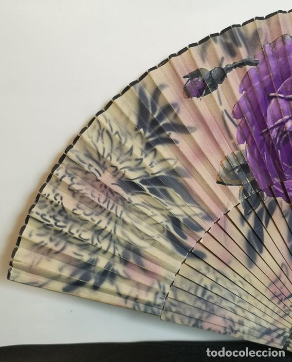 Antig&uuml;edades: Abanico de Madera y Papel con Flor - Foto 4