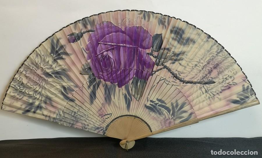 Antig&uuml;edades: Abanico de Madera y Papel con Flor - Foto 7