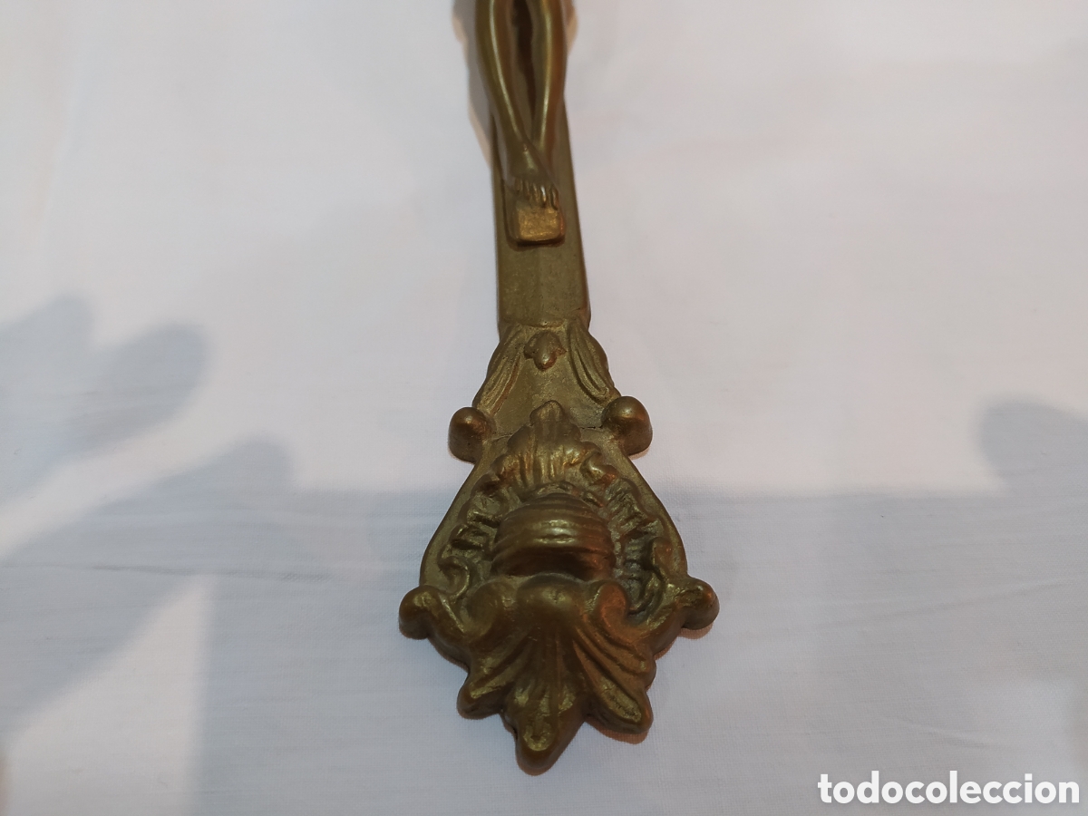 Antig&uuml;edades: Gran crucifijo de lat&oacute;n - Foto 5