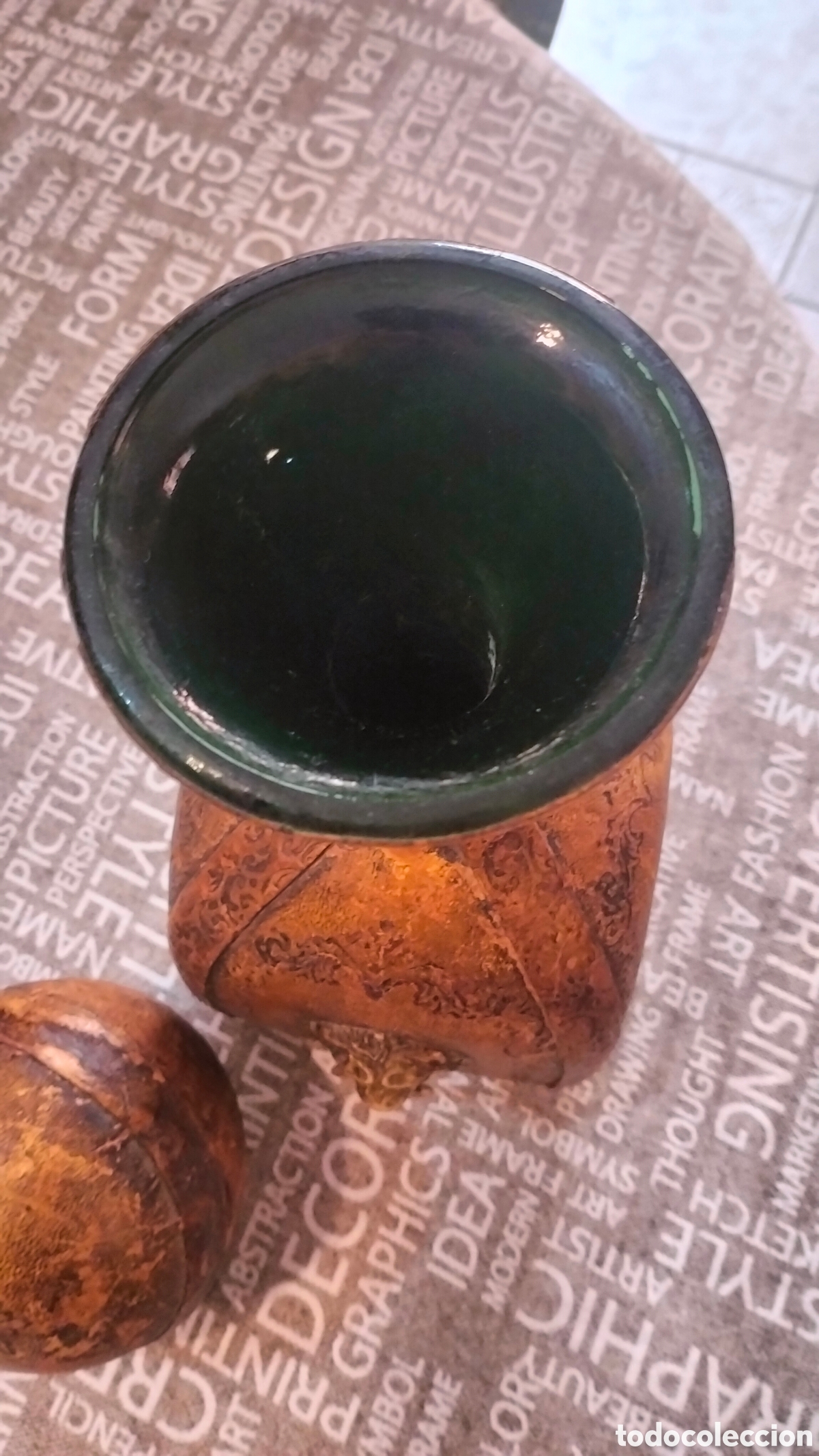 Antig&uuml;edades: Botella de cristal decorada - Foto 2
