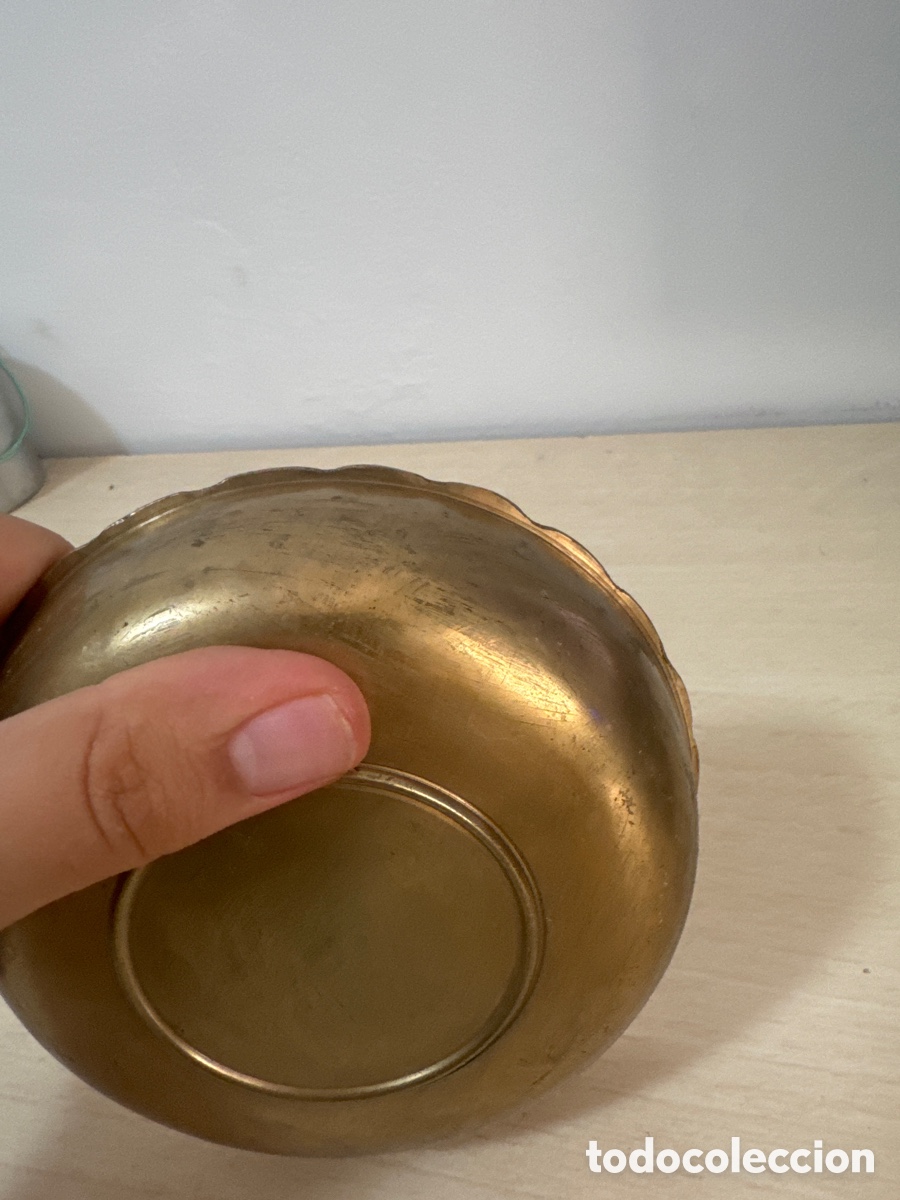 Antig&uuml;edades: Plato de bronce o lat&oacute;n - Foto 3