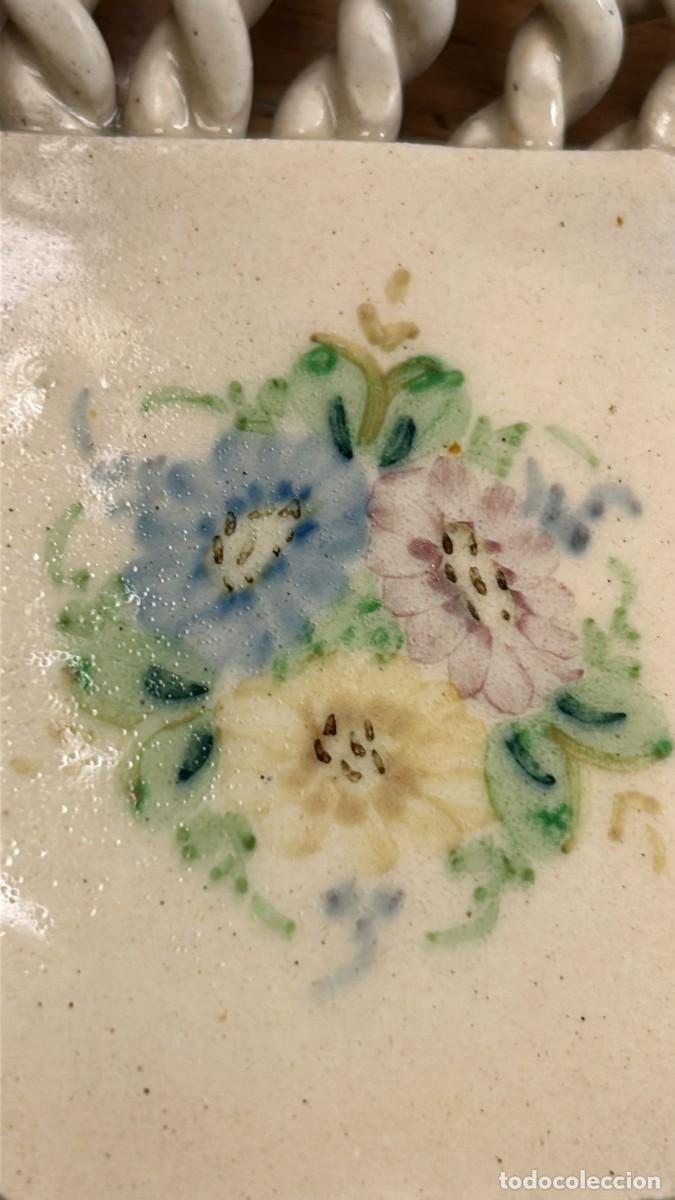 Antig&uuml;edades: BANDEJA DE LOZA DE MANISES DE 16 X 16 CMS. - Foto 2