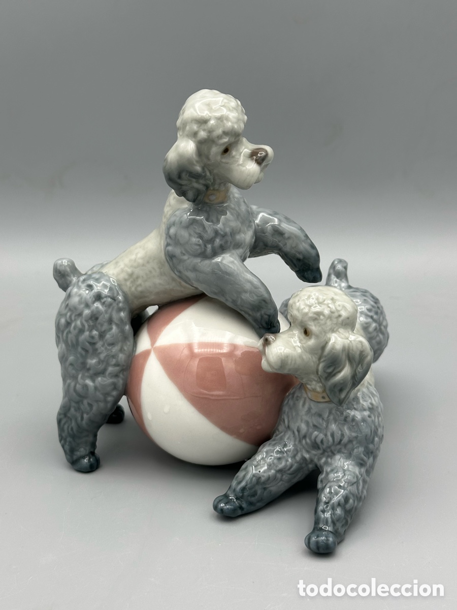 Antig&uuml;edades: REF: 01001258 &ldquo;PERRITOS JUGUETONES&rdquo; LLADR&Oacute; - Foto 2