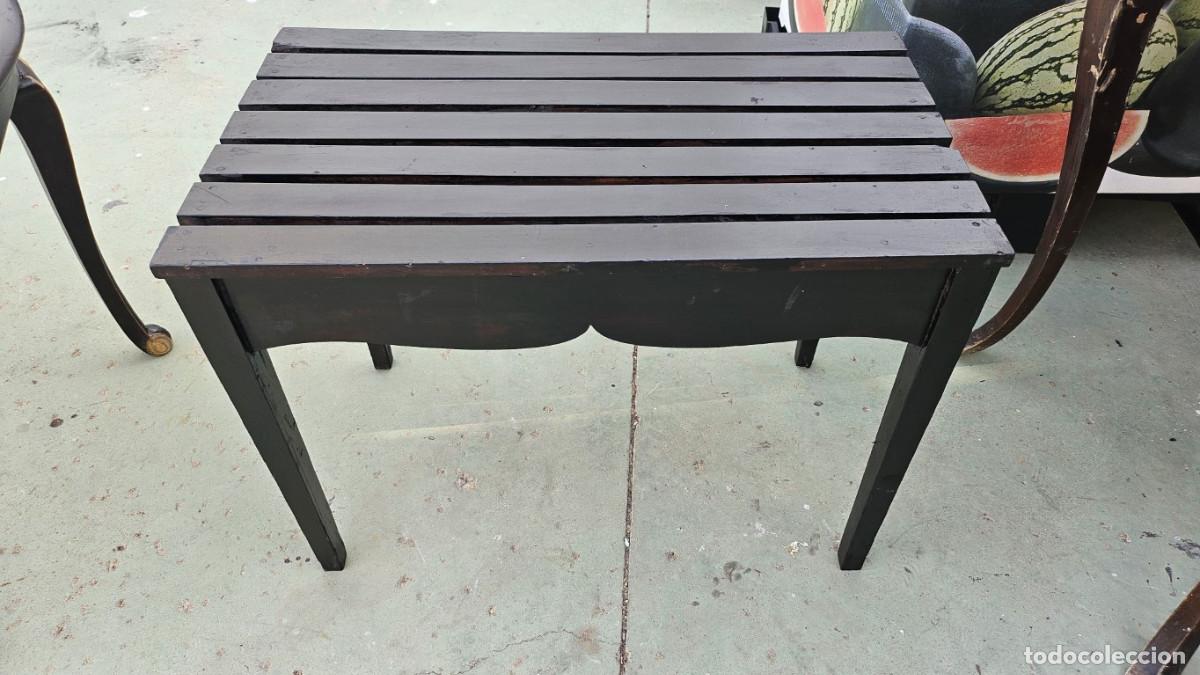 Antig&uuml;edades: mesa de maderA OSCURA - Foto 1