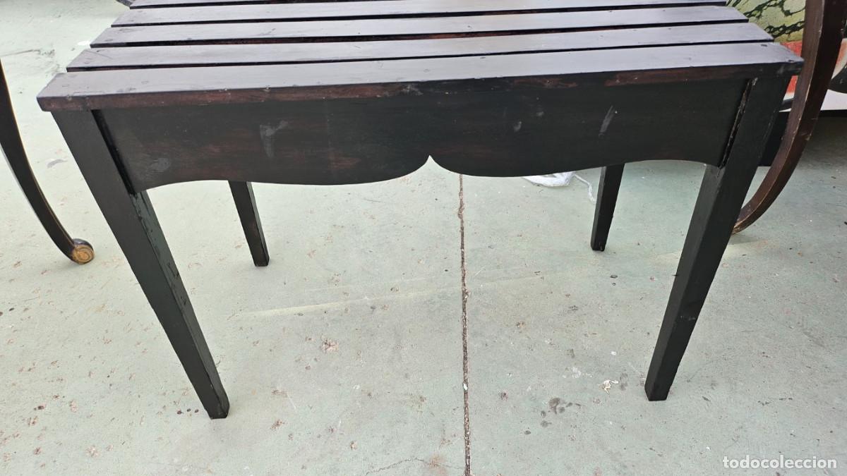 Antig&uuml;edades: mesa de maderA OSCURA - Foto 2