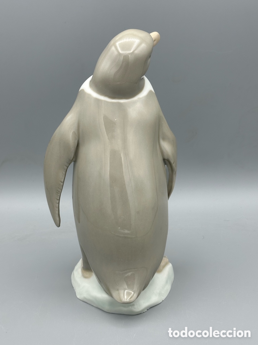 Antig&uuml;edades: REF: 01000248.02 &ldquo;PING&Uuml;INO&rdquo; LLADR&Oacute; - Foto 3