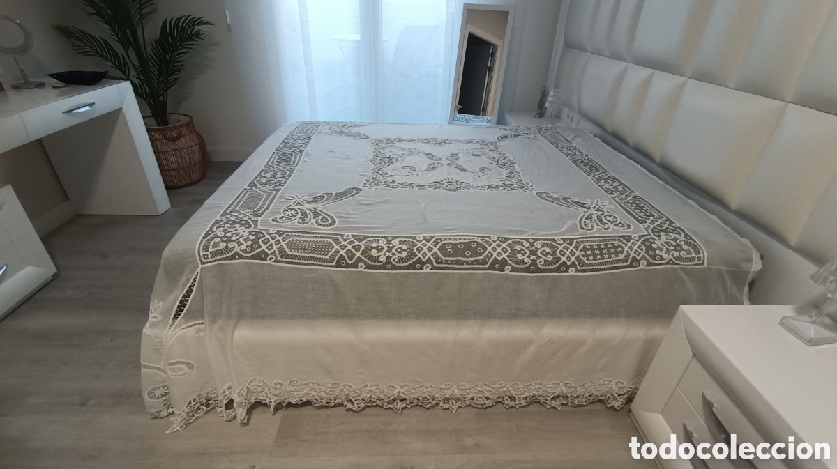 Antig&uuml;edades: Colcha con encaje de bolillos - Foto 4