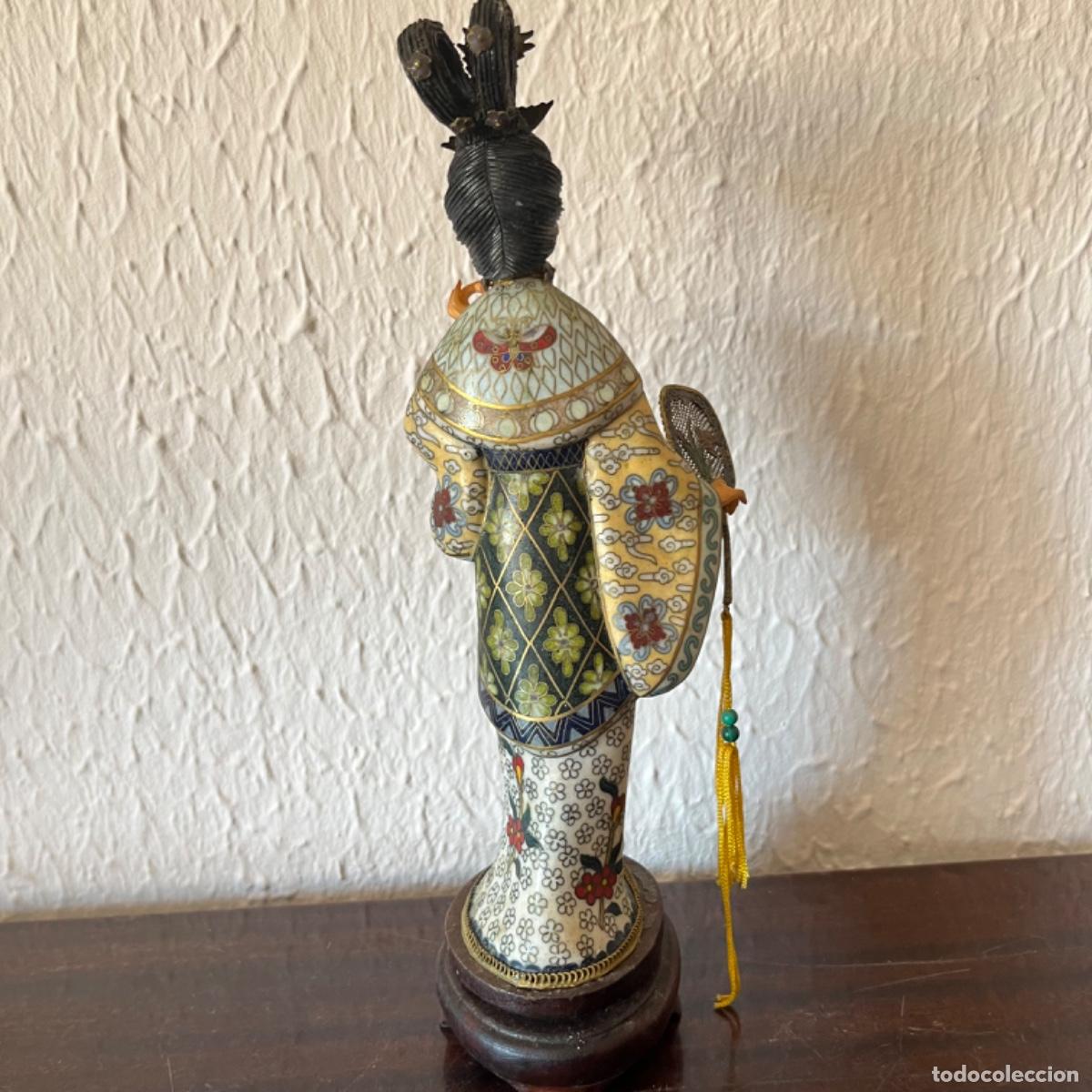 Antig&uuml;edades: Mujer china cloisonn&eacute; - Foto 3