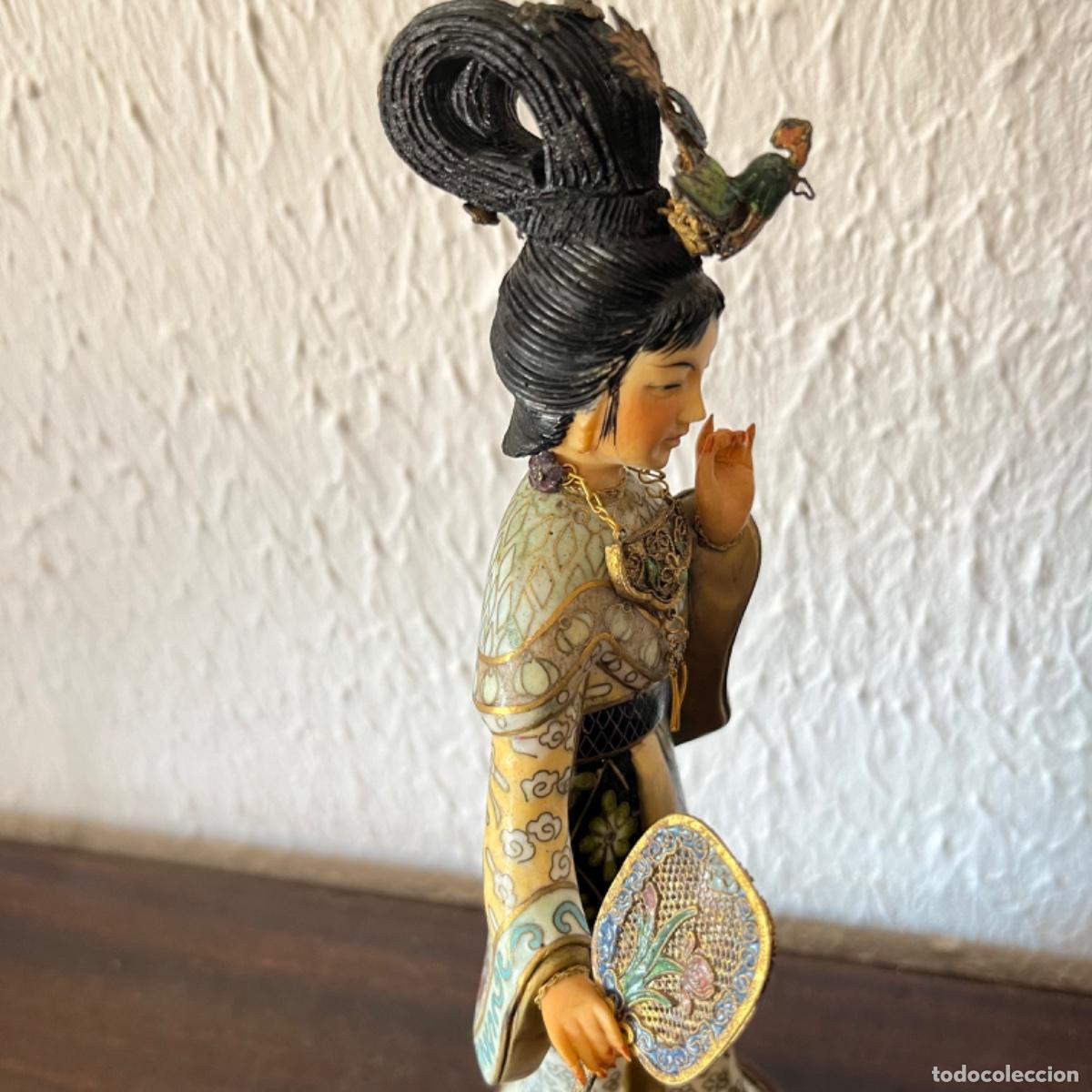 Antig&uuml;edades: Mujer china cloisonn&eacute; - Foto 4