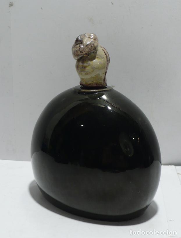 Antig&uuml;edades: ANTIGUA BOTELLA DE CERAMICA - Foto 1