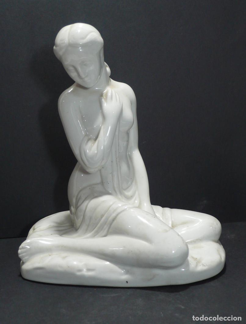 Antiguidades: MUJER EN PORCELANA DESNUDO