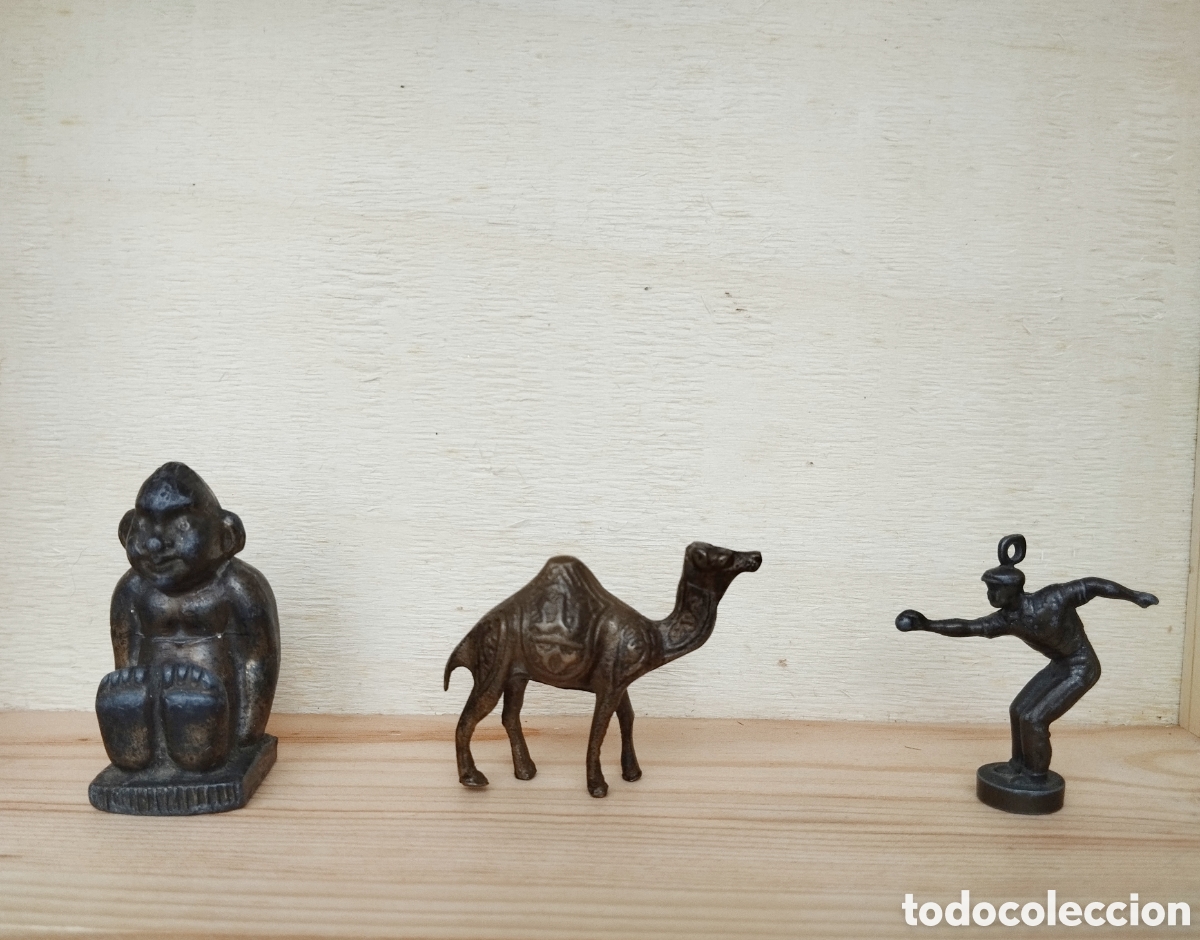 Antig&uuml;edades: Figuras antiguas de metal - Foto 1