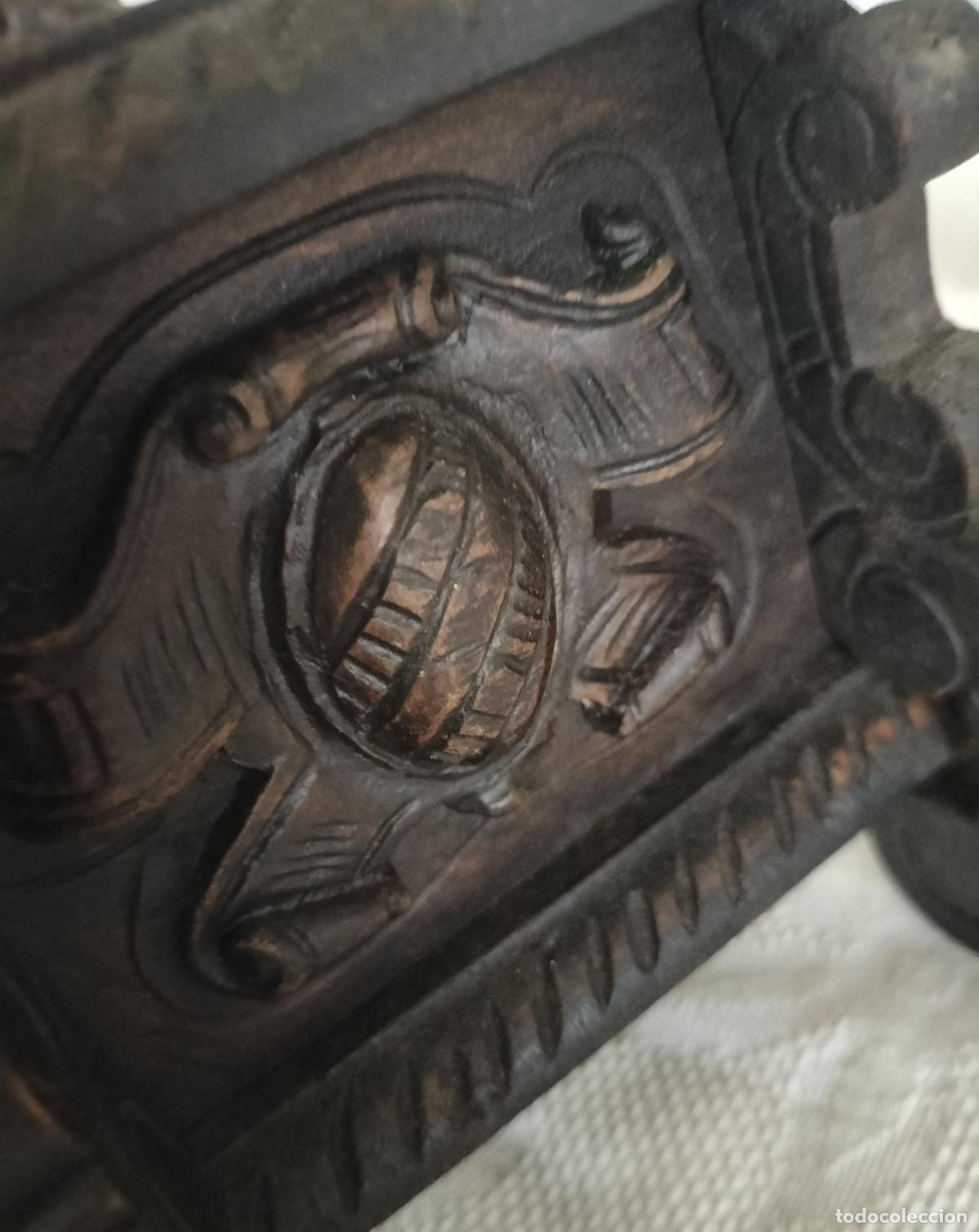 Antig&uuml;edades: CAJA ANTIGUA DE MADERA TALLADA (RELIEVES). - Foto 7