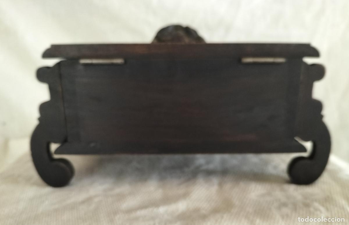 Antig&uuml;edades: CAJA ANTIGUA DE MADERA TALLADA (RELIEVES). - Foto 10