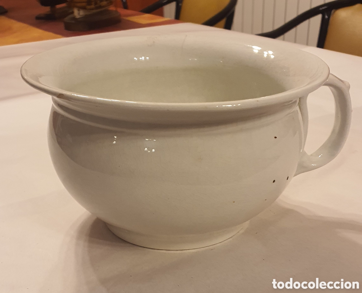 Antig&uuml;edades: Antiguo orinal de porcelsna - Foto 2