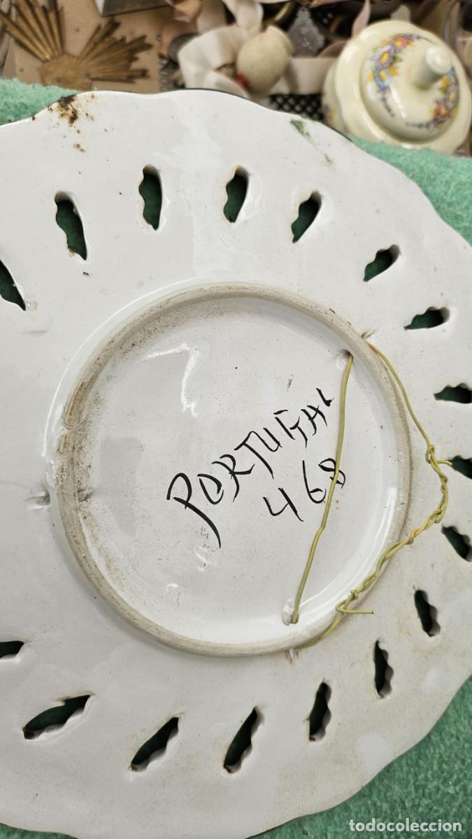 Antig&uuml;edades: plato pintado a mano - Foto 2