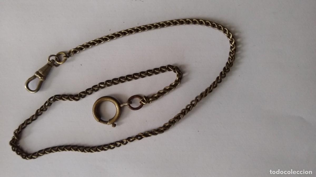 Antig&uuml;edades: Antigua cadena lat&oacute;n de chatelaine leontina - Foto 1