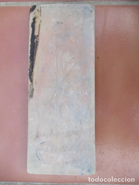 Antig&uuml;edades: azulejo Pickman la Cartuja - Foto 2